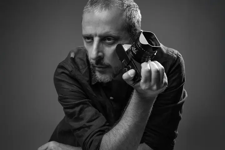 Eolo Perfido with his Leica Q3