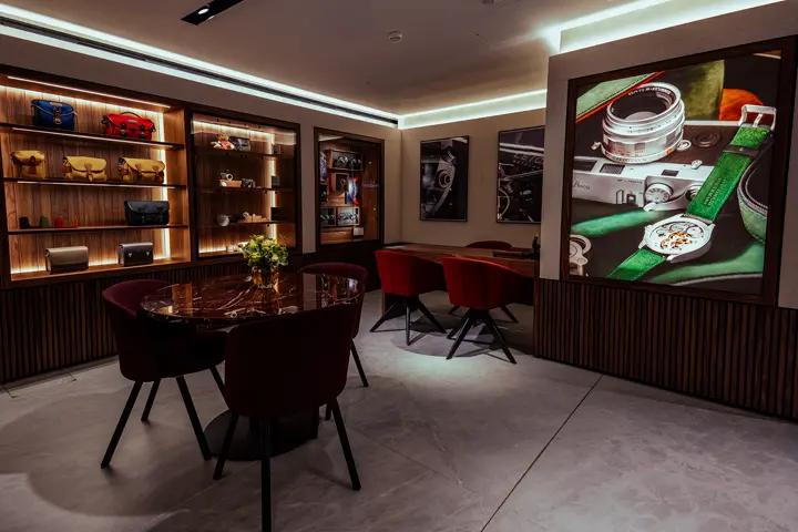 Colour photo of the Harrods Store