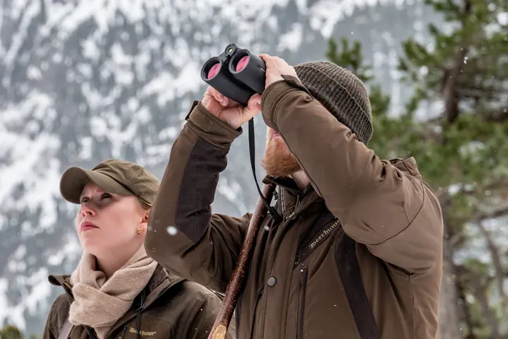 Hunter is looking through his Leica Geovid Pro