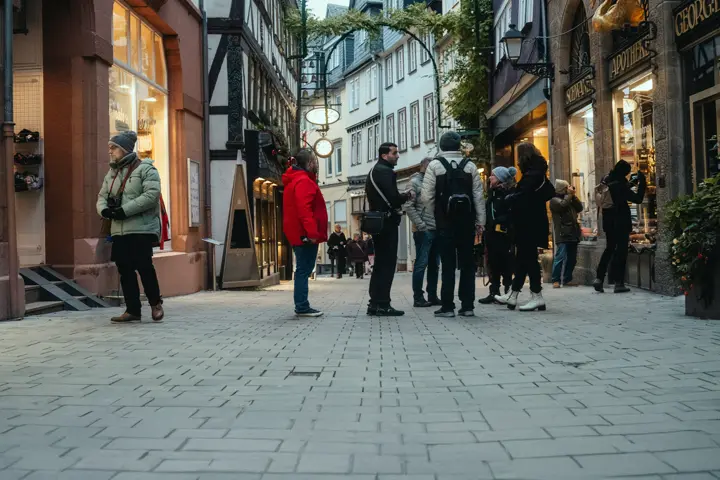 People on the Leica photo walk through Wetzlar's old town