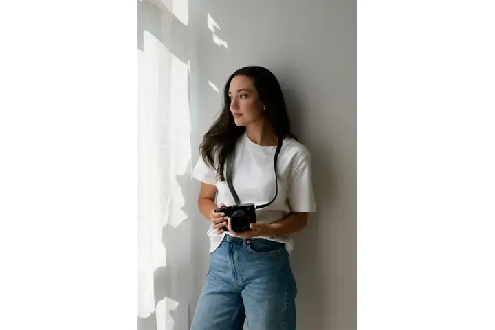 Portrait of Ana Carina with the Q3