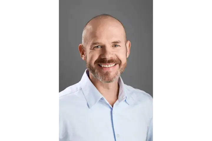 Portrait of Georg Marlovics Leica Store Manager Wien West