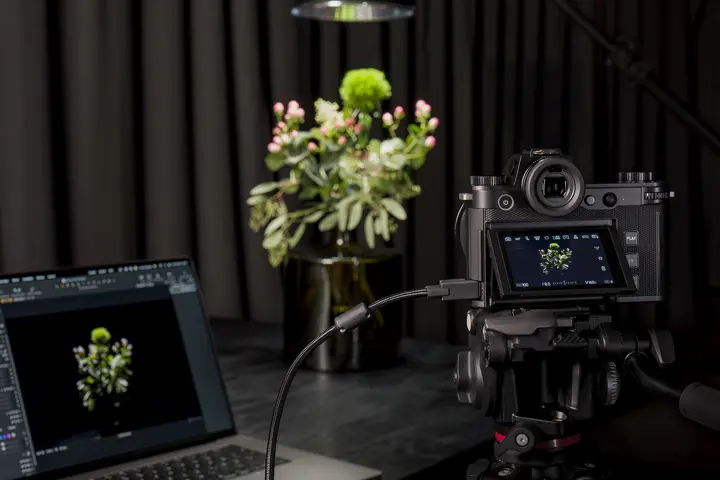 Colour image of SL3 with a tethering cable