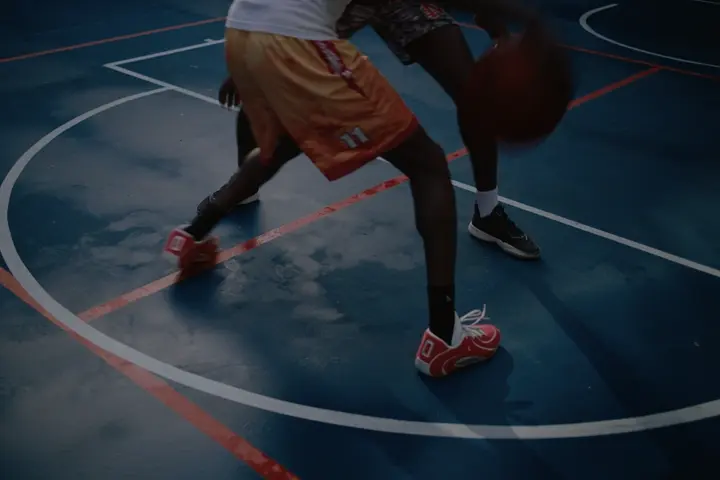 Ta-ku, Basketball Court