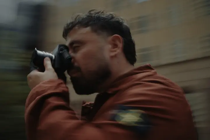 Ta-ku with the M EV1, Self Portrait