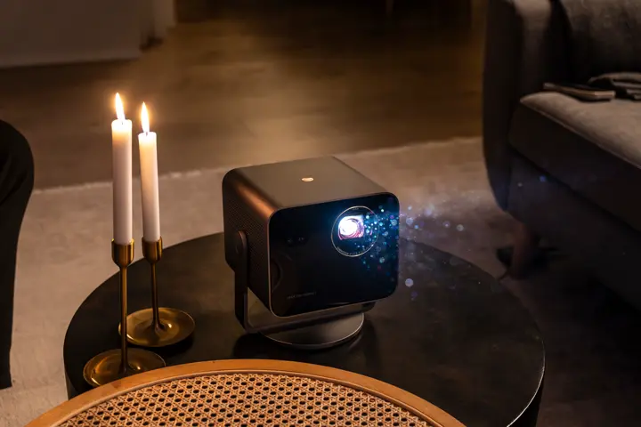 Leica Cine Compact 1 