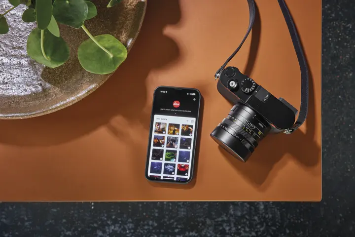 Leica Q3 Ambient