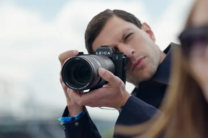 Portrait of Robin Sinha with the Leica SL3-P