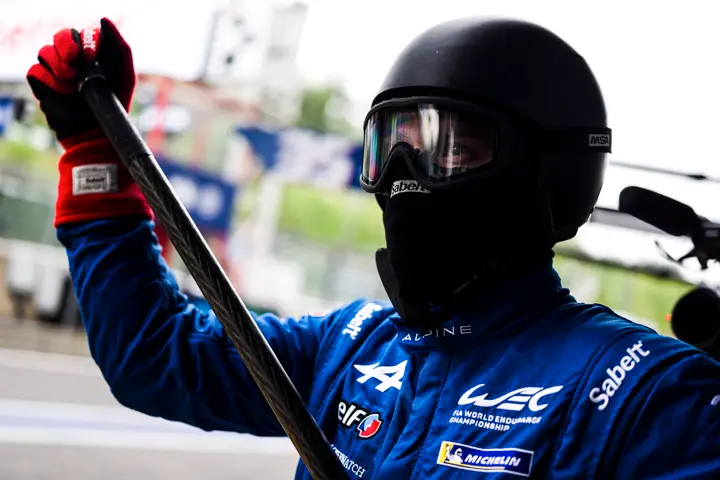 Working in 24 Hours LeMans 1