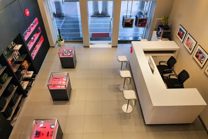 store gallery