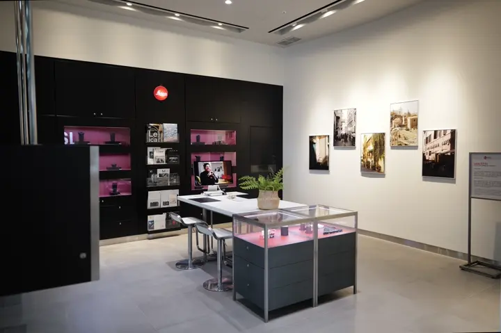 store gallery