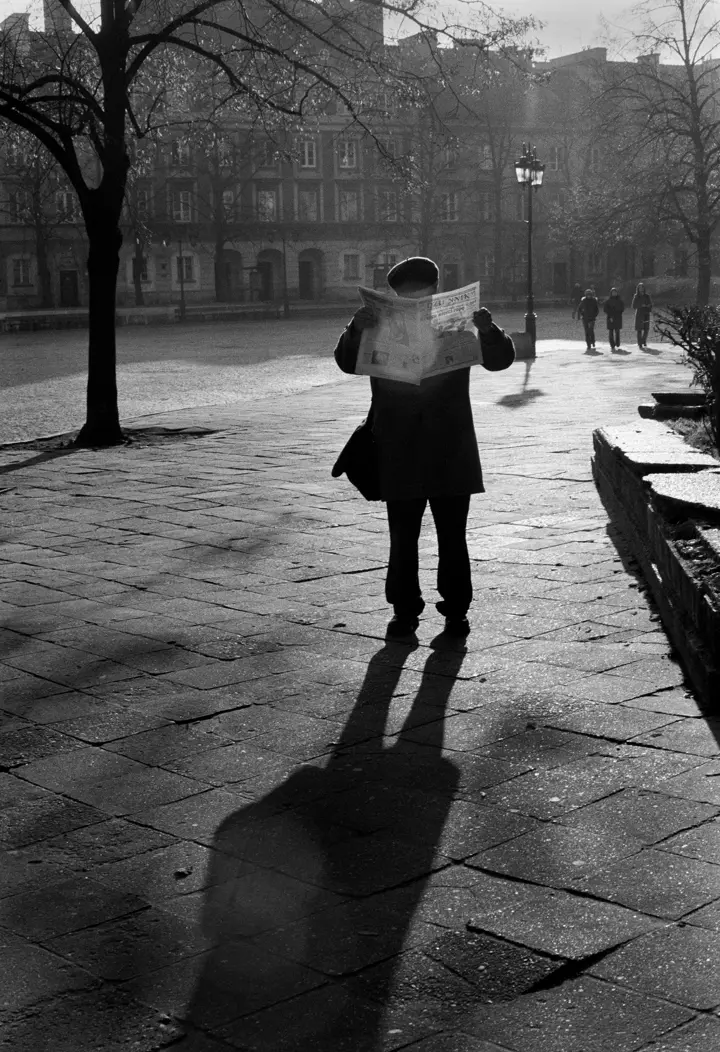 Donata Wenders, Zeitung, Leica Galerie München