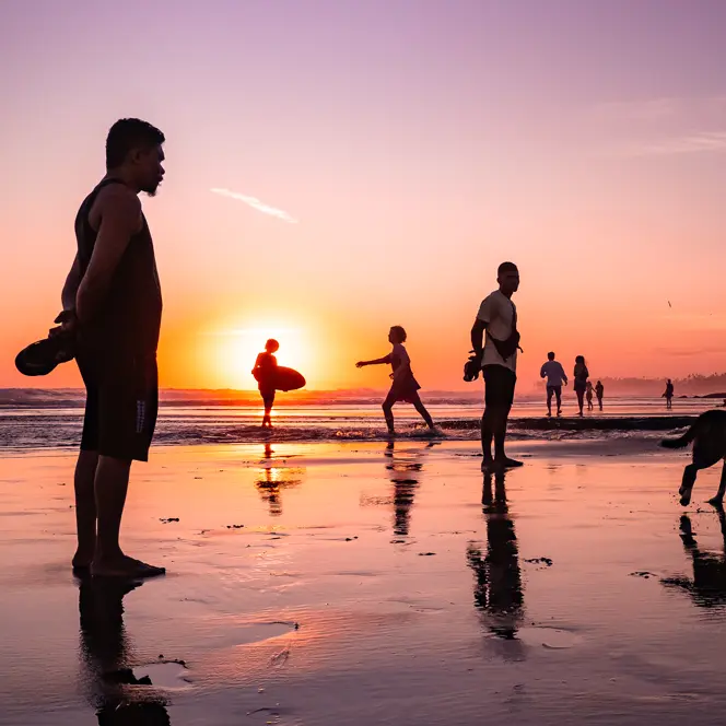 Victor M. Pérez - En la playa