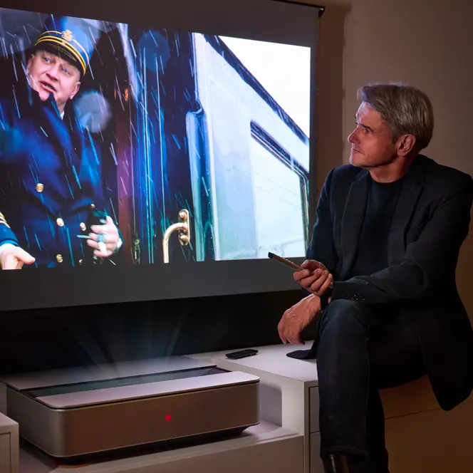 reiner holzemer and the leica cine 1