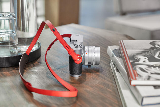 Photography - Accessories | Leica Camera AG