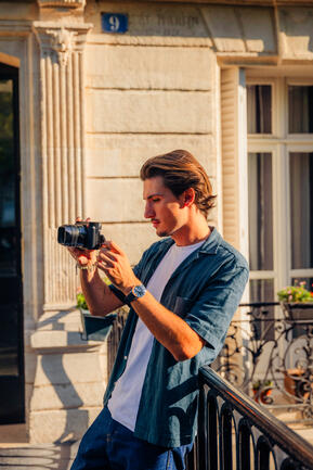 Calvin Courjon with the Leica Q3