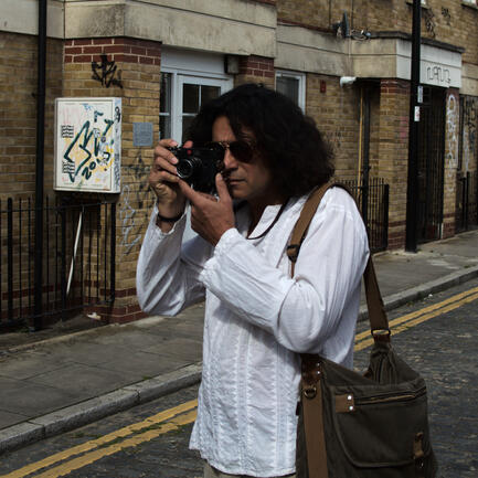 Portrait of Simon Wheatley and his Leica M6
