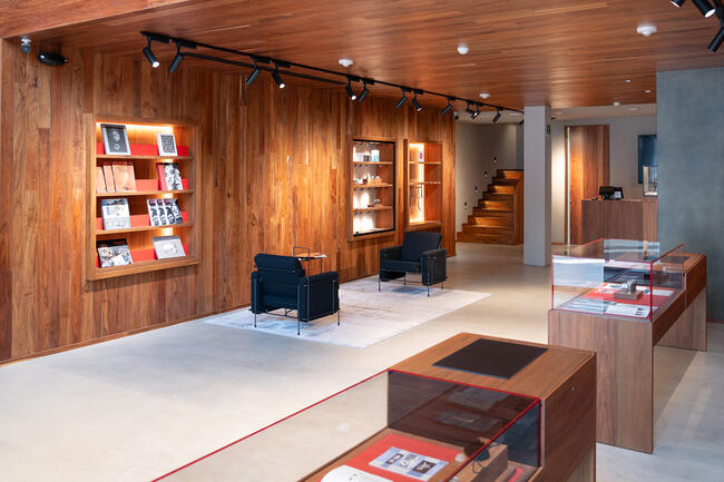 Leica Store Mexico, interior of the store