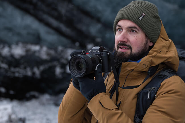 Ciril Jazbec with the Leica SL3 in hands