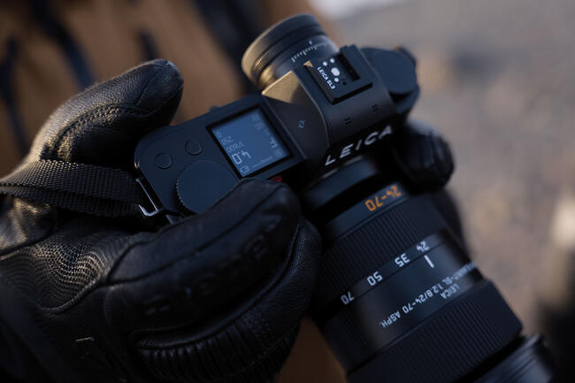 Leica SL3 in hands