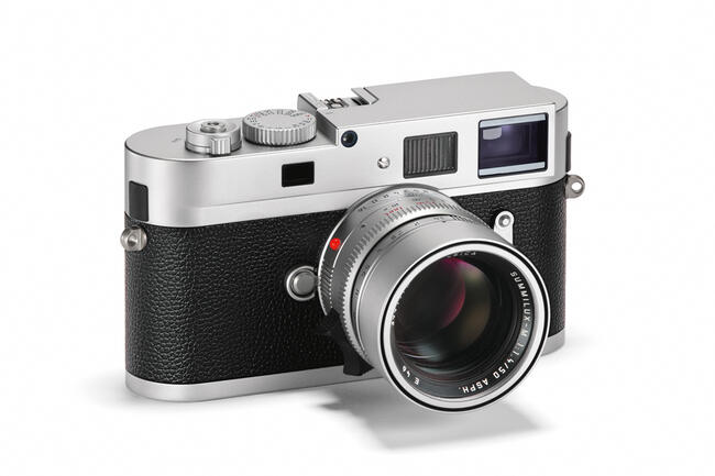 Leica monochrom deals