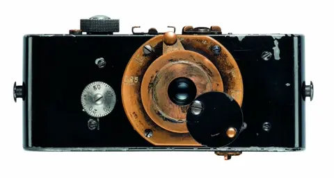 1914_Ur-Leica
