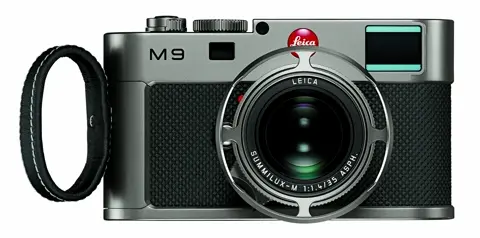 2010_Leica M9 Titanium, front fingerloop