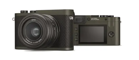 2021_Leica Q2 Reporter, front + back