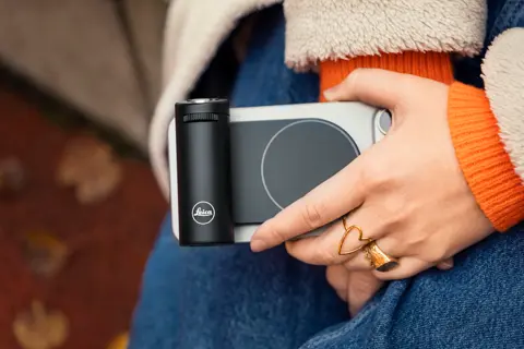 Leica LUX Grip in hands