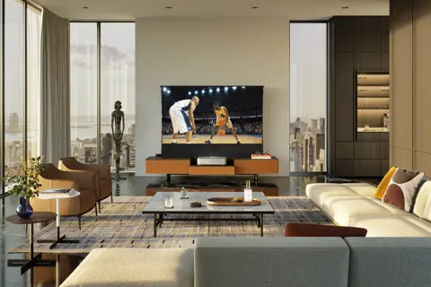 American living room with Cine 1