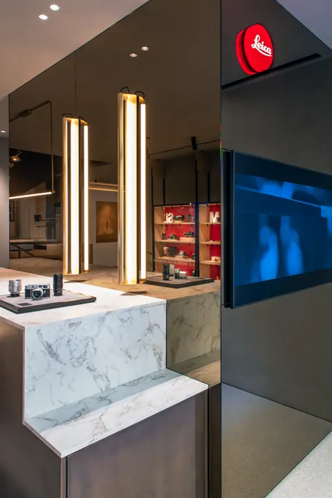 Leica Store Paris Village Royal
