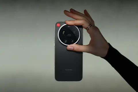 Leitzphone in hands