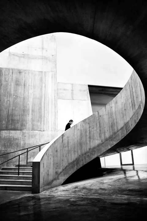 staircase black and white