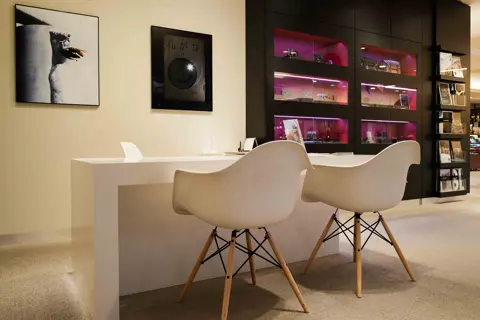 Leica Store Osaka Hankyu Umeda