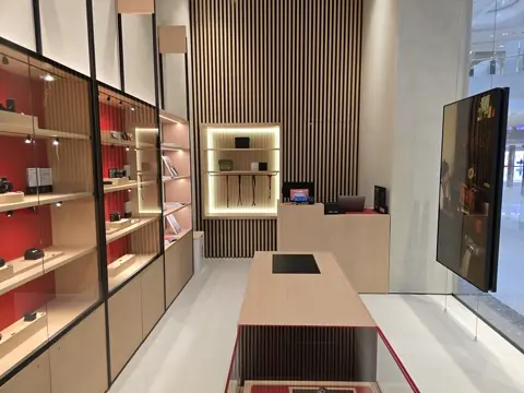 store inside