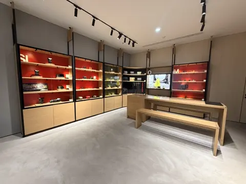 store inside