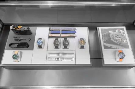 store showcase