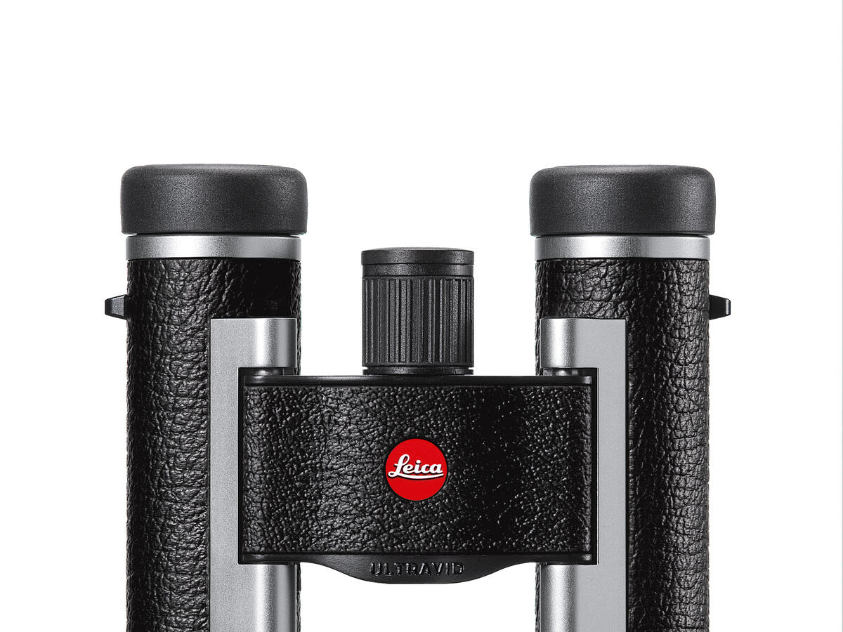 Leica(ライカ) 10x25 BCR Ultravid， Compact 防水 Roof Prism 双眼鏡 with 5.1° Angle of  View :49447075:ワールドセレクトショップ - 通販 - Yahoo!ショッピング - 望遠鏡、光学機器