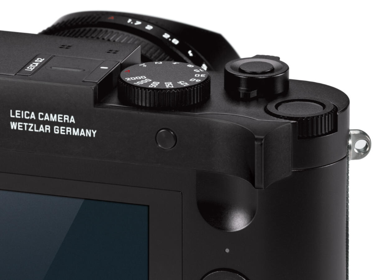 ライカQ2用 サムレスト ブラック | Leica Camera JP