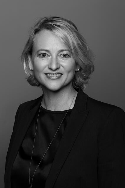Ulla Born, Galerieleiterin