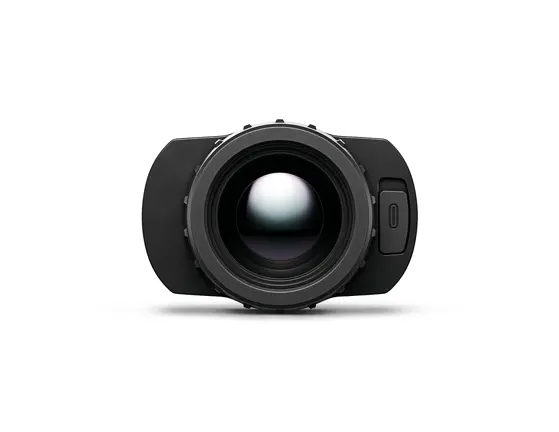 Leica_50513_Calonox2_View_03_front_lens_sRGB_E-Com_Product_1147x886px.jpg