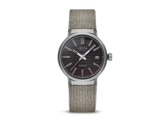 Leica_Watch_ZM_11_Launch_Edition_textile_strap_1920х1440.png