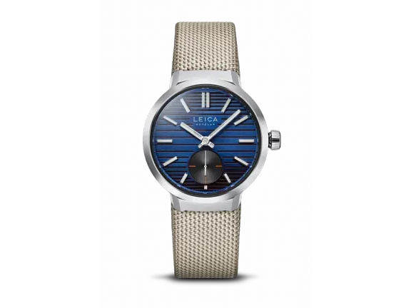 Leica_ZM12_Blue_Orange_Fabric_Strap_1920x1440.webp