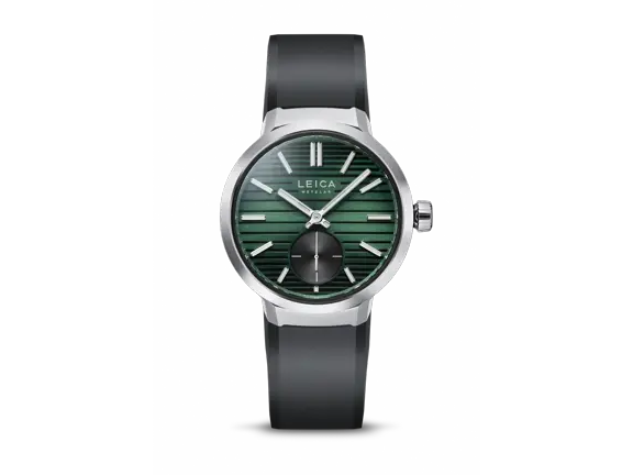 Leica_ZM12_Olive_Black_Rubber_Strap_1920x1440.webp