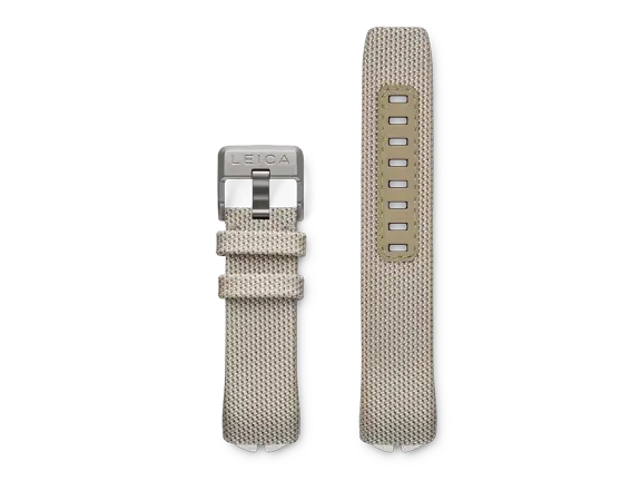 98166_Leica_ZM12_Fabric_Strap_Titanium_Buckle_1920x1440.webp