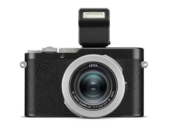 19197_D-Lux 8_100 YEARS OF LEICA_front_flash_1920px.webp