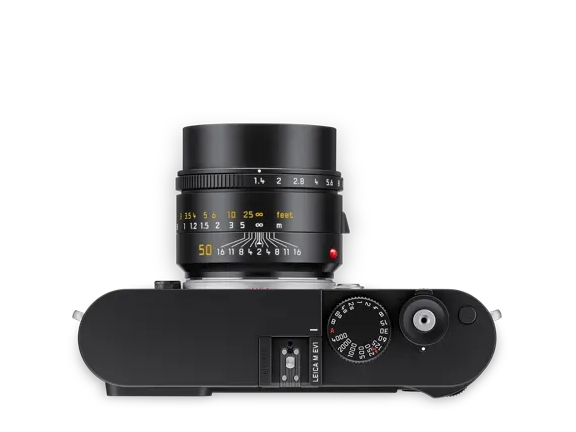 20229_Leica_M_EV1_top_11728_Summilux-M_50_1920px.webp