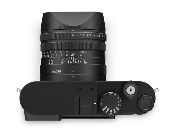 19200_Leica_Q3_Monochrom_top_with_lens_hood_1920px.webp
