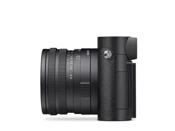 19200_Leica_Q3_Monochrom_Left_1920px.webp