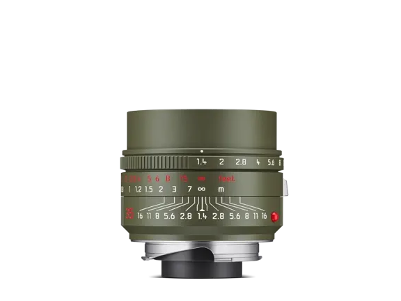 11734_Summilux-M_35_f1_4_ASPH_Safari_upright_1920px.webp